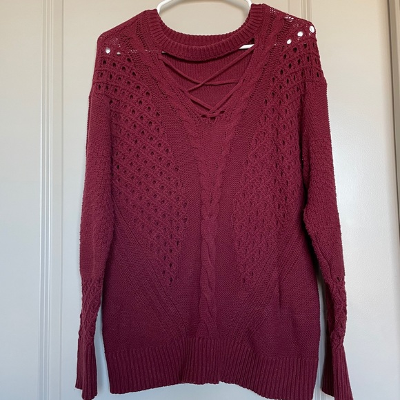 SOLD Maurices Sweater - Picture 3 of 5